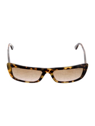 Gigi Hadid x Vogue Eyewear Square Gradient Sunglasses