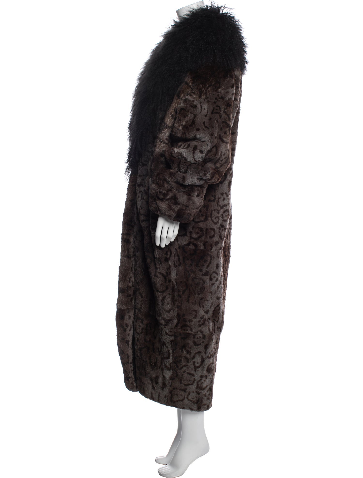Giba-Noblia Faux Fur Coat