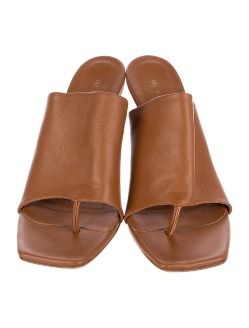 GIA Couture x Pernille Teisbaek Leather Slides