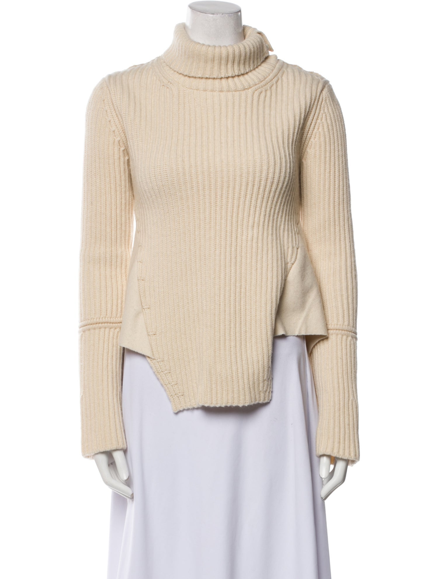 GOA Cashmere Turtleneck Sweater