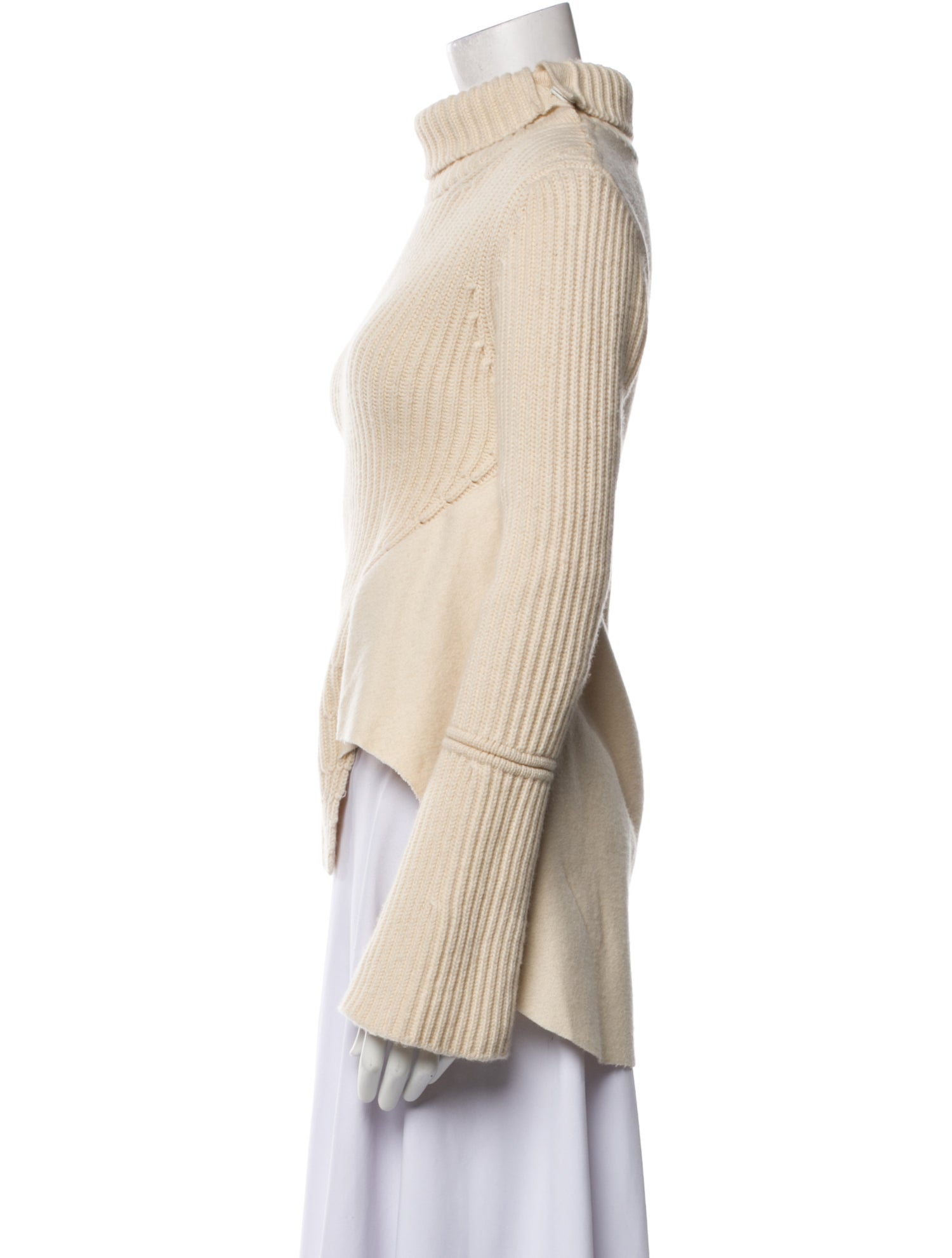 GOA Cashmere Turtleneck Sweater