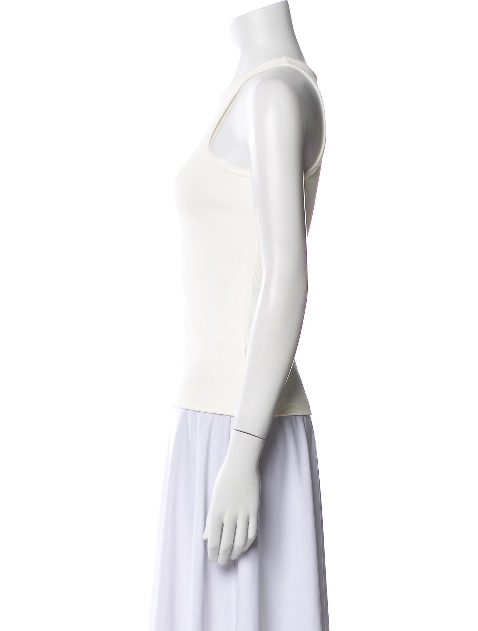 GoldSign Crew Neck Sleeveless Top