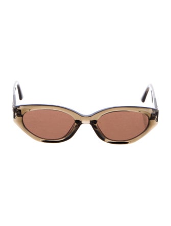 Gentle Monster Rococo Cat-Eye Sunglasses