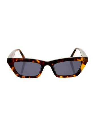 Gentle Monster Chapssal Cat-Eye Sunglasses