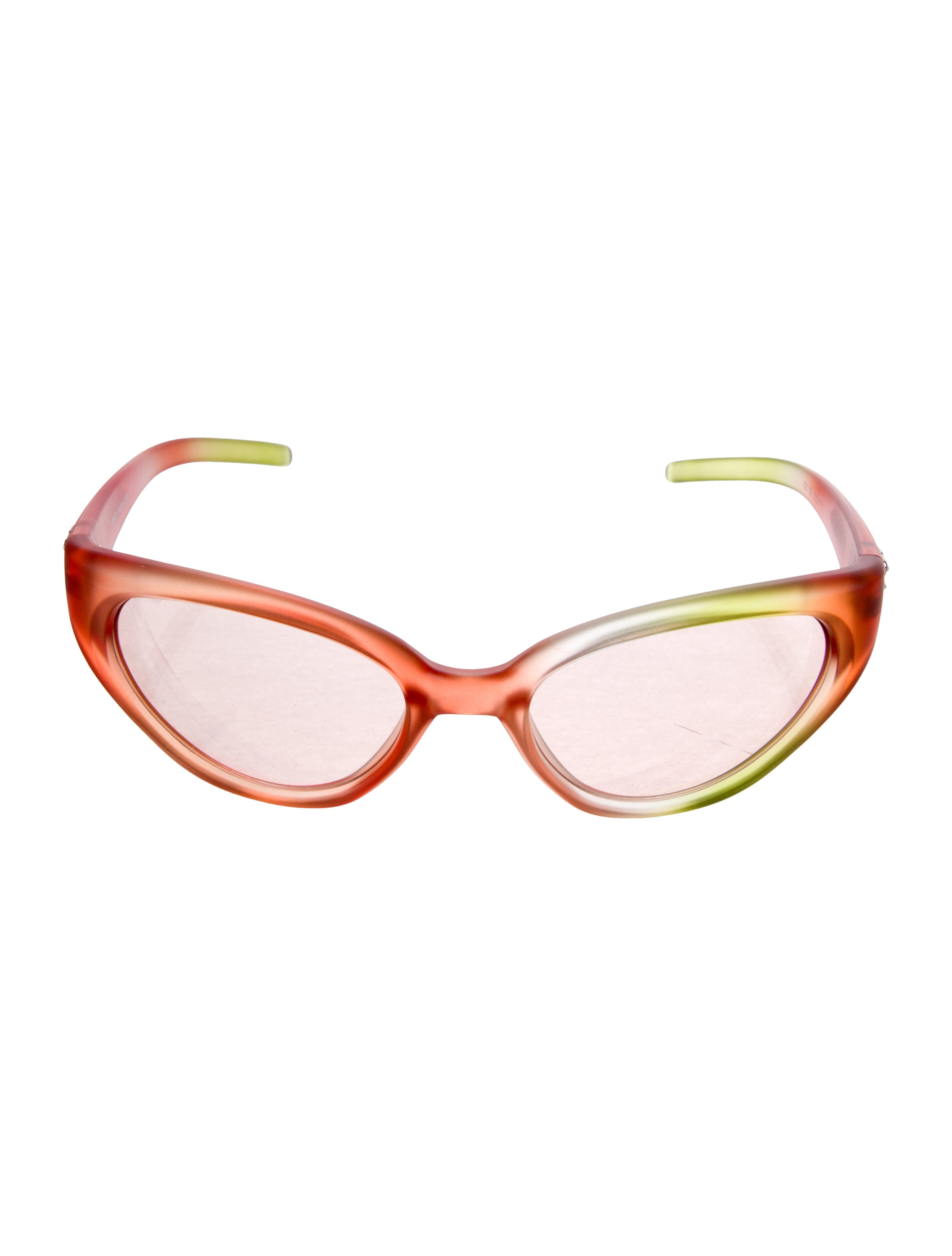 Gentle Monster Juicy Cat-Eye Sunglasses