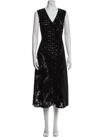 Goen.J V-Neck Midi Length Dress