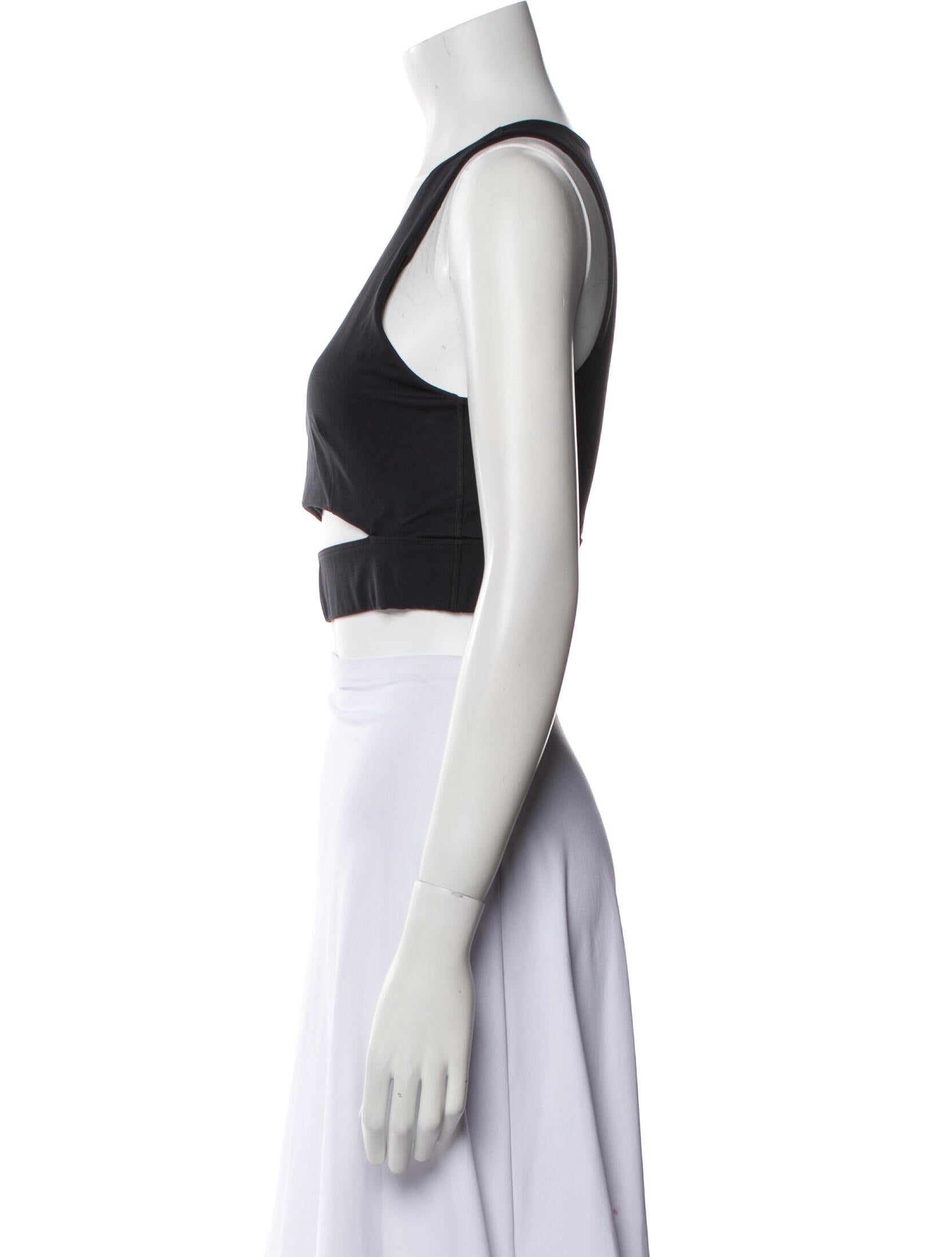 Goop G. Label Scoop Neck Sleeveless Crop Top