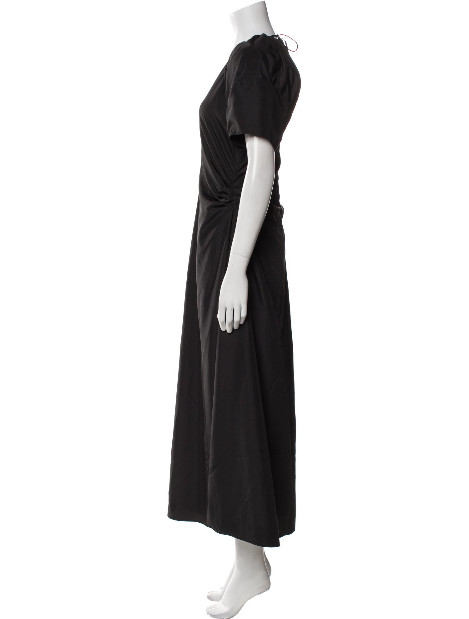 Goop G. Label Scoop Neck Long Dress