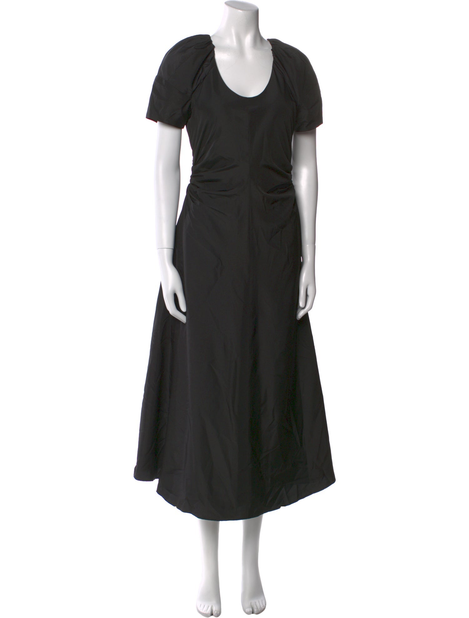 Goop G. Label Scoop Neck Long Dress