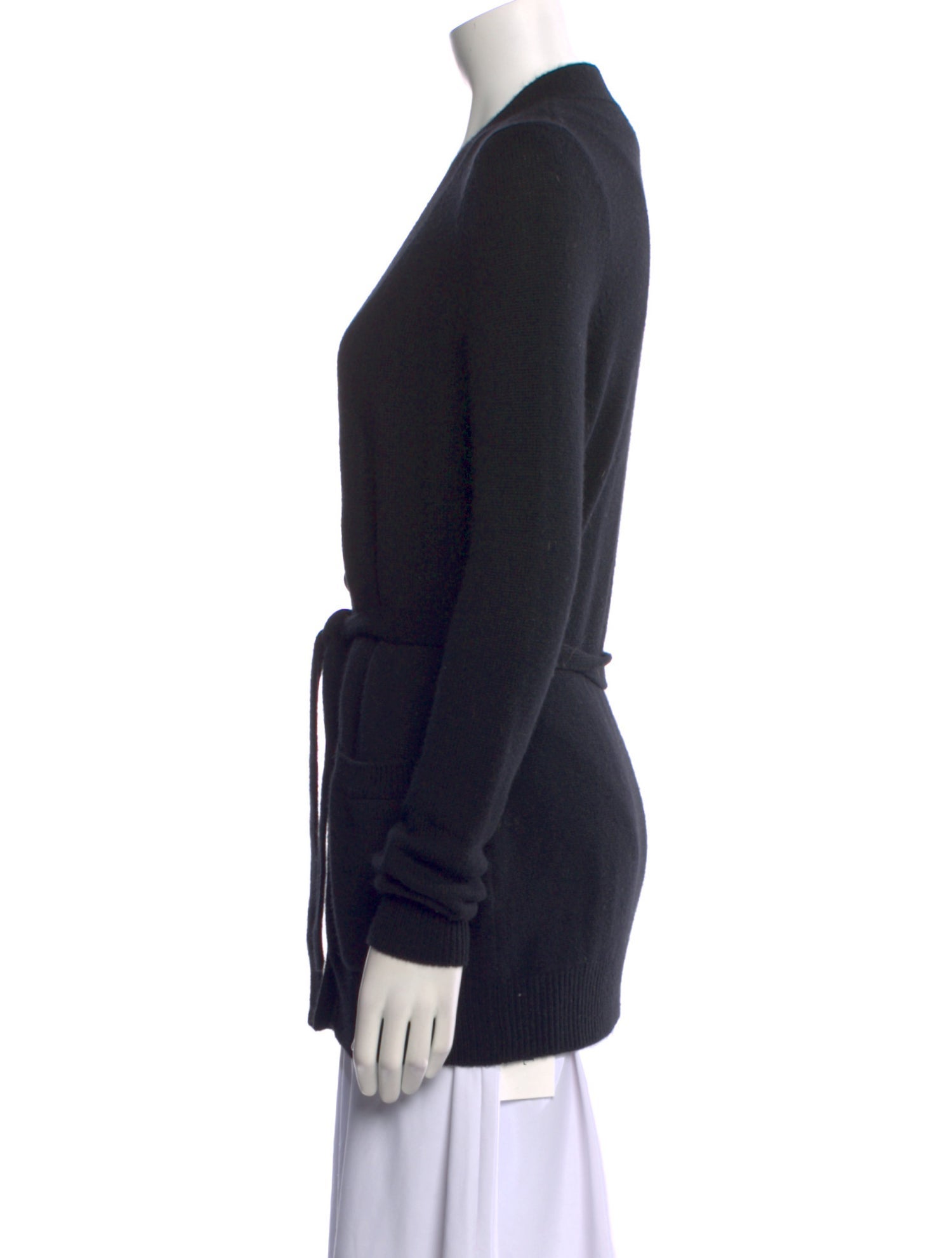 Goop G. Label Cashmere V-Neck Sweater