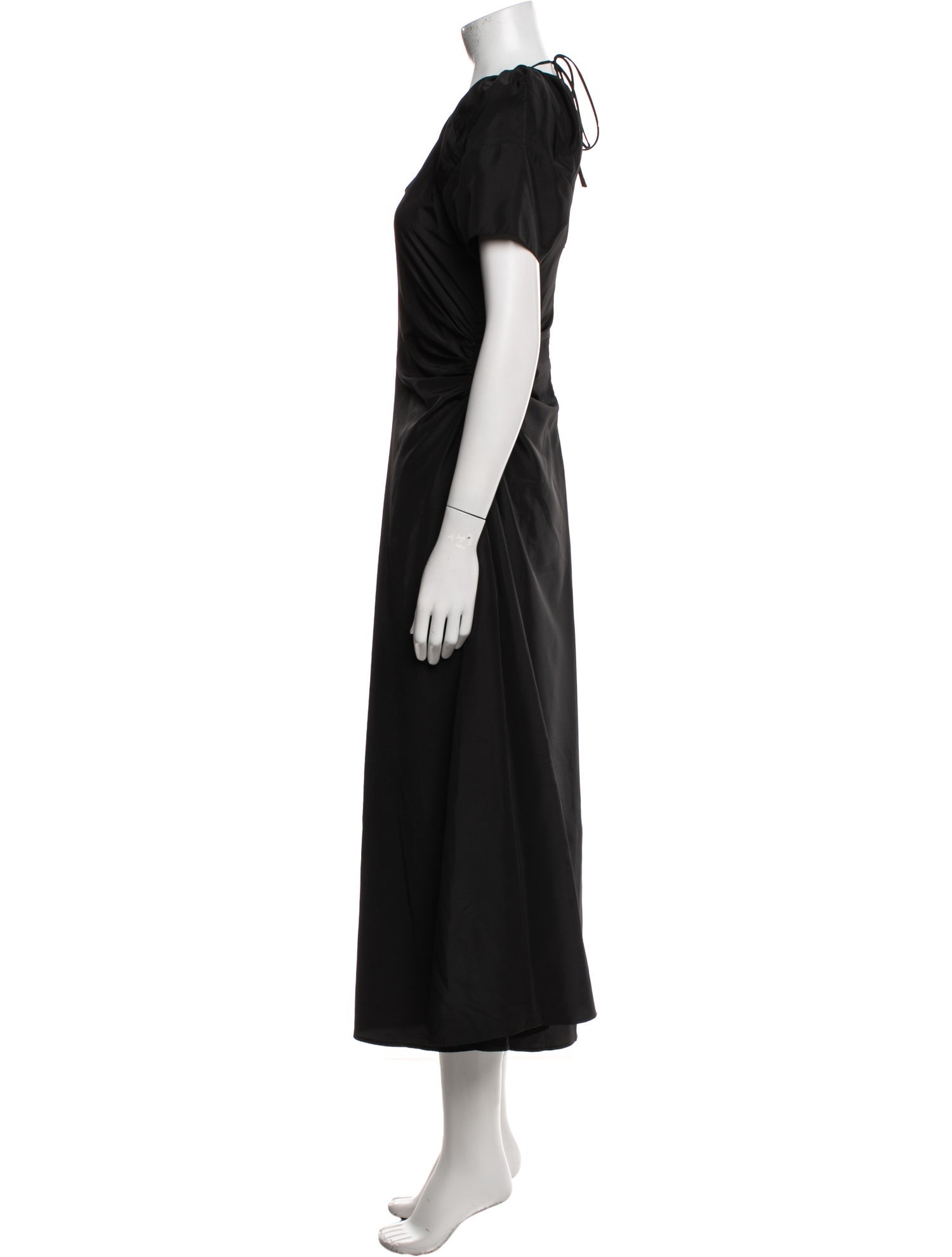 Goop G. Label Scoop Neck Long Dress
