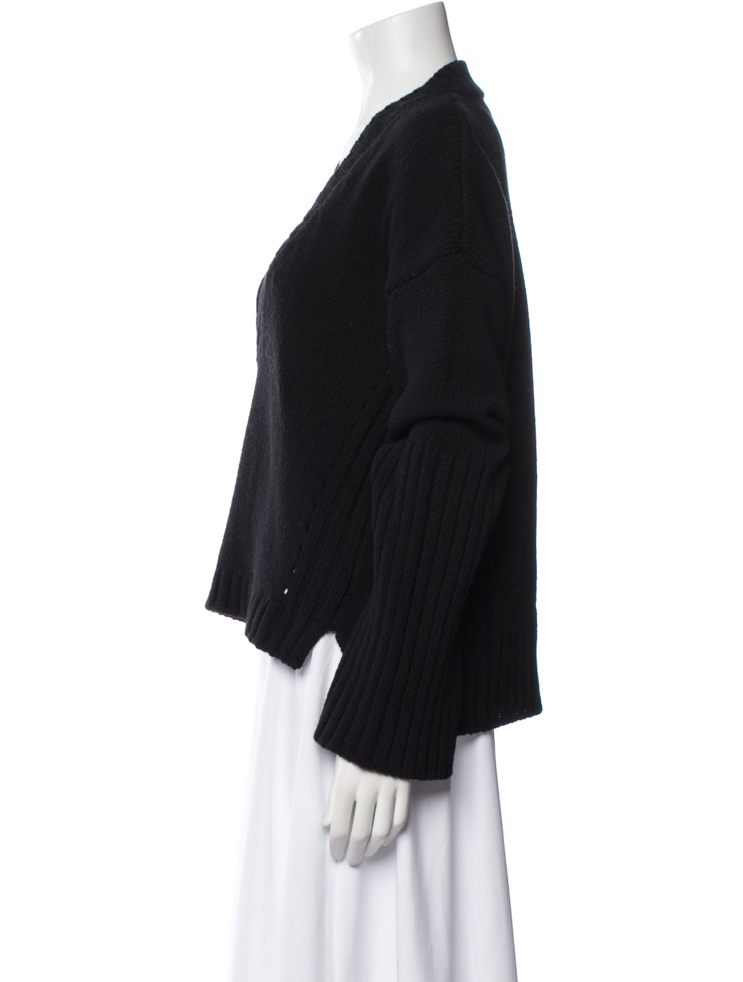 Goop G. Label Virgin Wool V-Neck Sweater