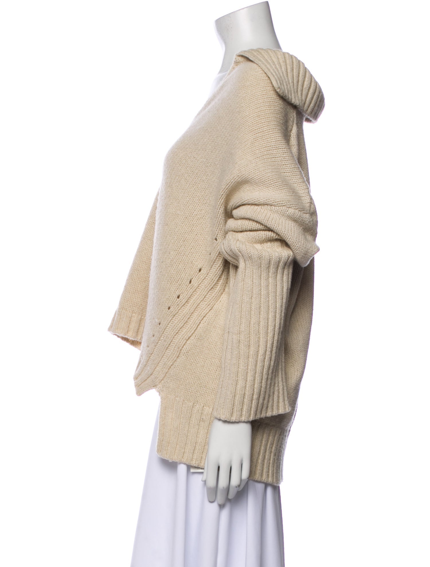 Goop G. Label Virgin Wool V-Neck Sweater