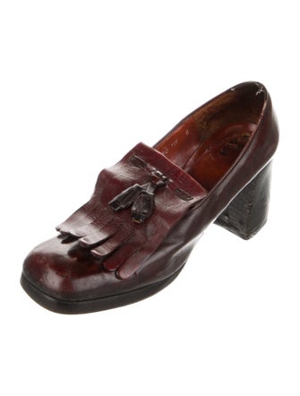 Giorgio's of Palm Beach Leather Fringe Trim Accent Pumps