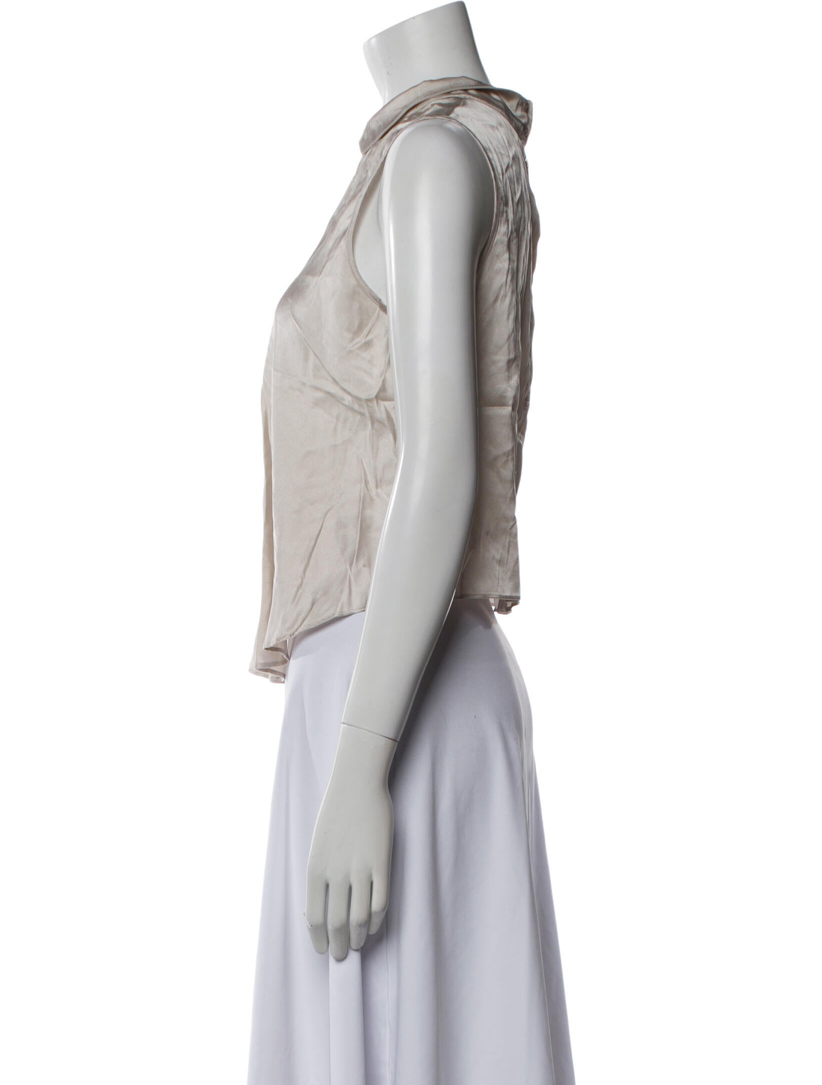 Gentry Portofino Mock Neck Sleeveless Blouse