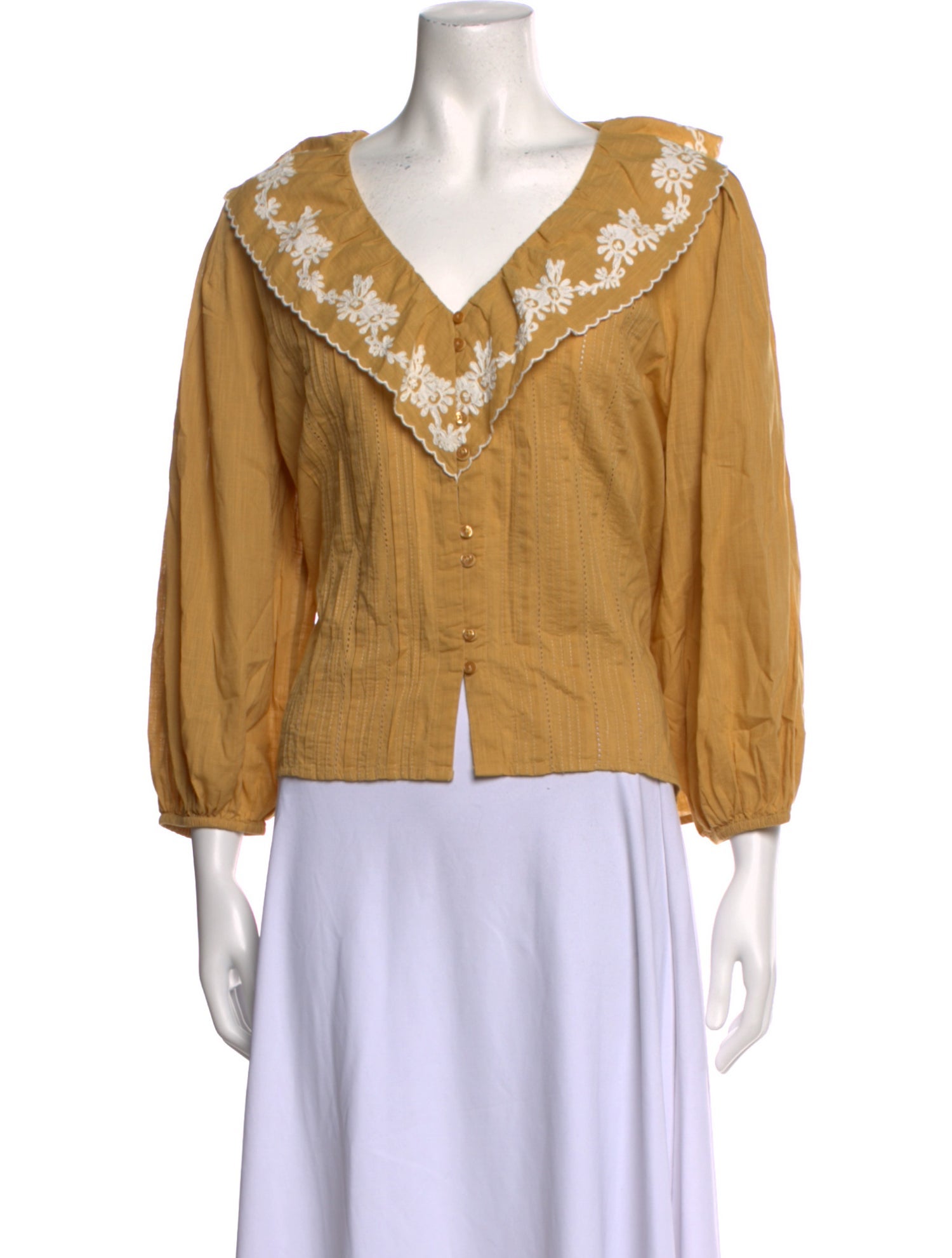 The Great V-Neck Three-Quarter Sleeve Blouse