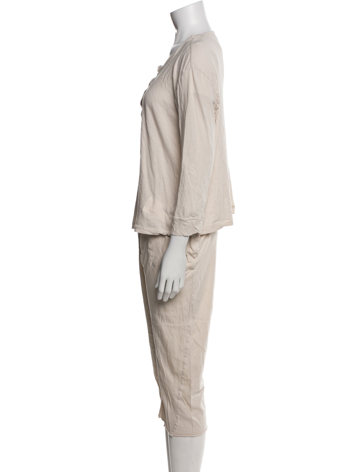 The Great Ruffle Embellishment Lounge Set