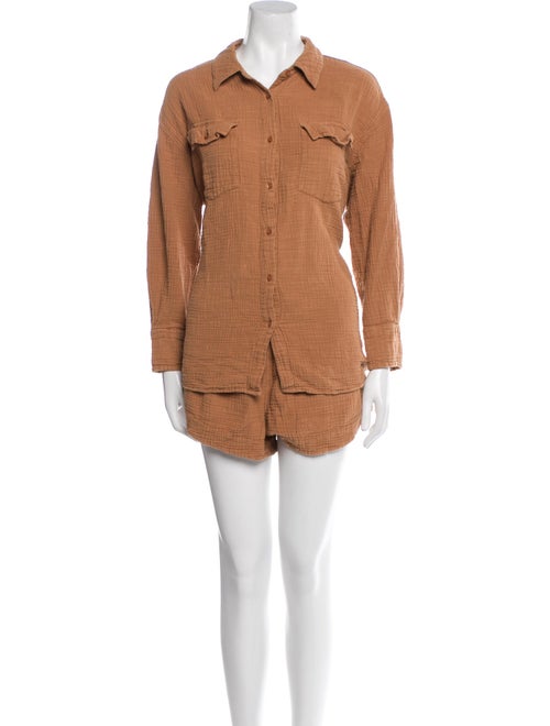 The Great Pleated Accents Short Set