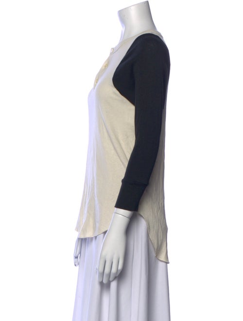 The Great Scoop Neck Three-Quarter Sleeve Top