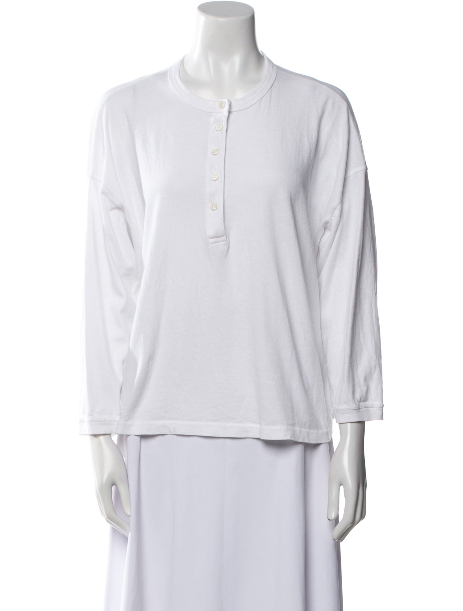 The Great V-Neck Three-Quarter Sleeve Top