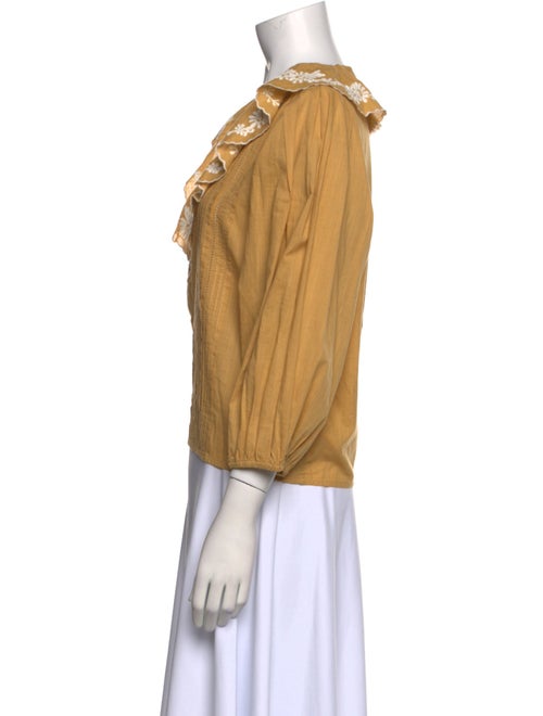 The Great V-Neck Three-Quarter Sleeve Top