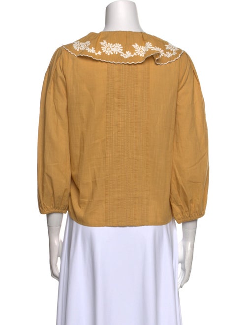 The Great V-Neck Three-Quarter Sleeve Top