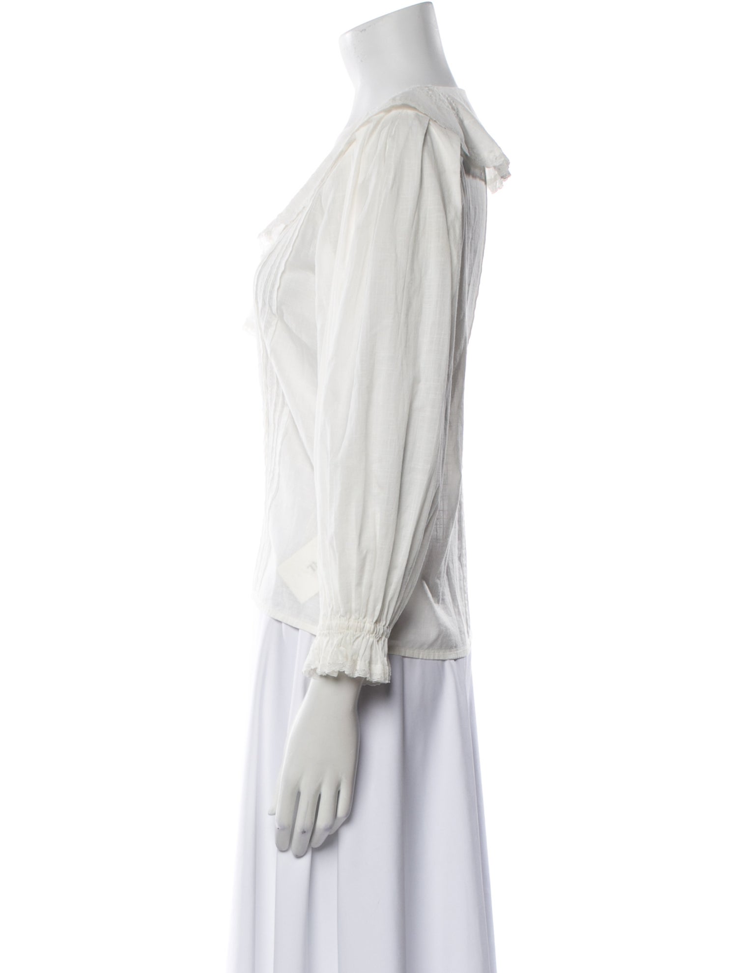 The Great V-Neck Three-Quarter Sleeve Blouse