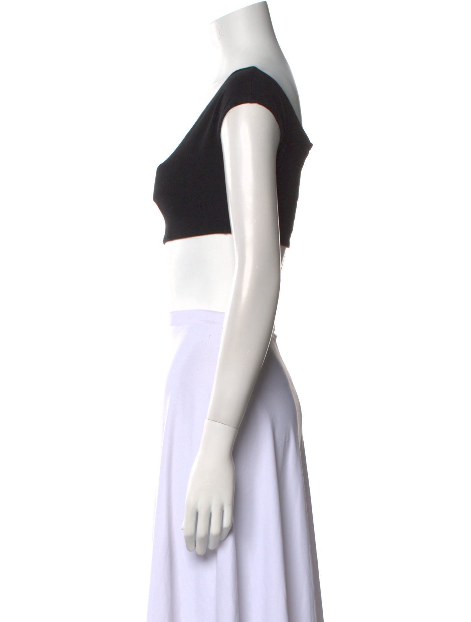 Gil Rodriguez Scoop Neck Short Sleeve Crop Top