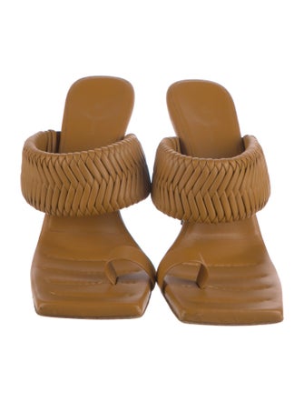 GIA/RHW Leather Braided Accents Slides