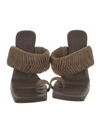 GIA/RHW Suede Braided Accents Slides