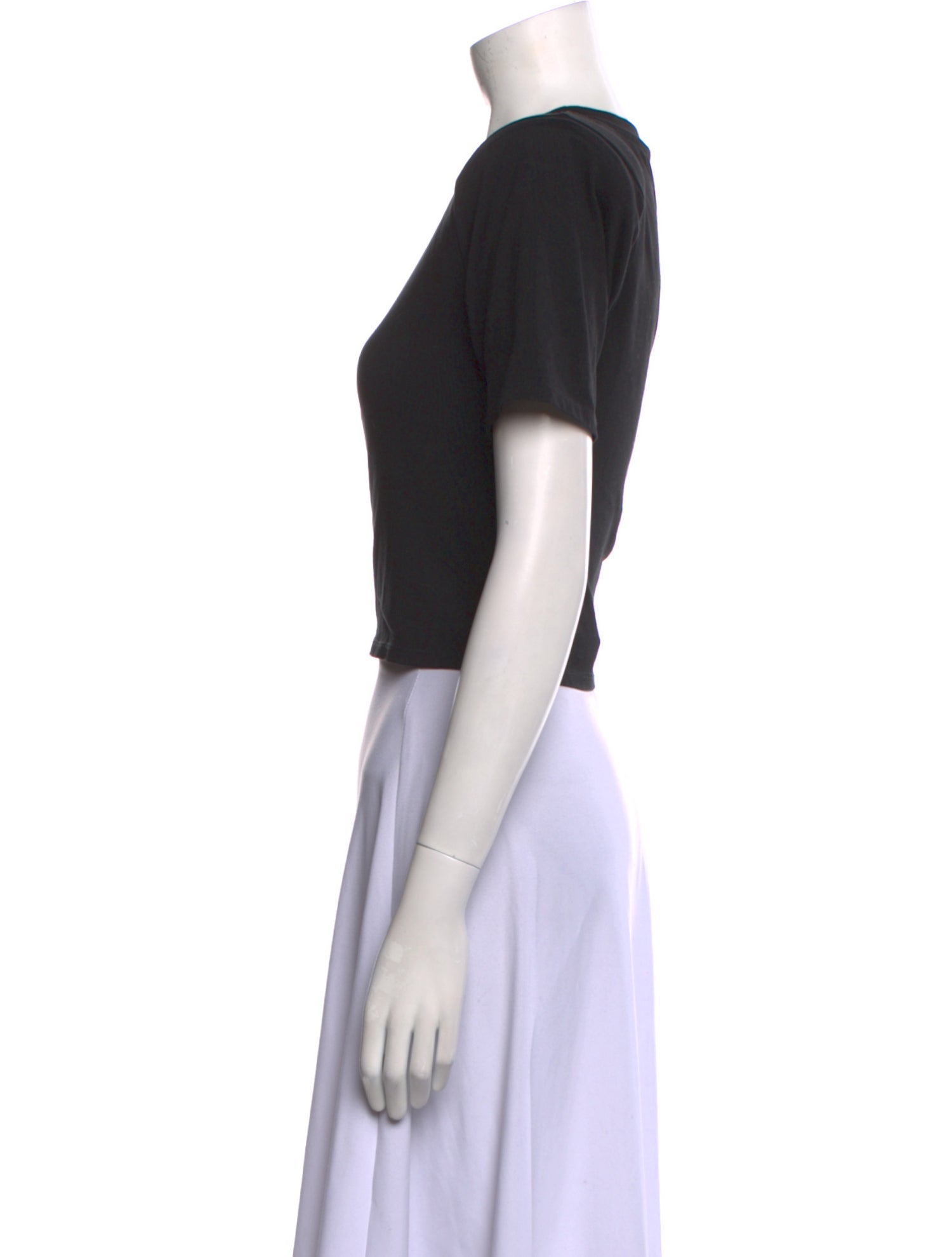 GRLFRND Crew Neck Short Sleeve Crop Top