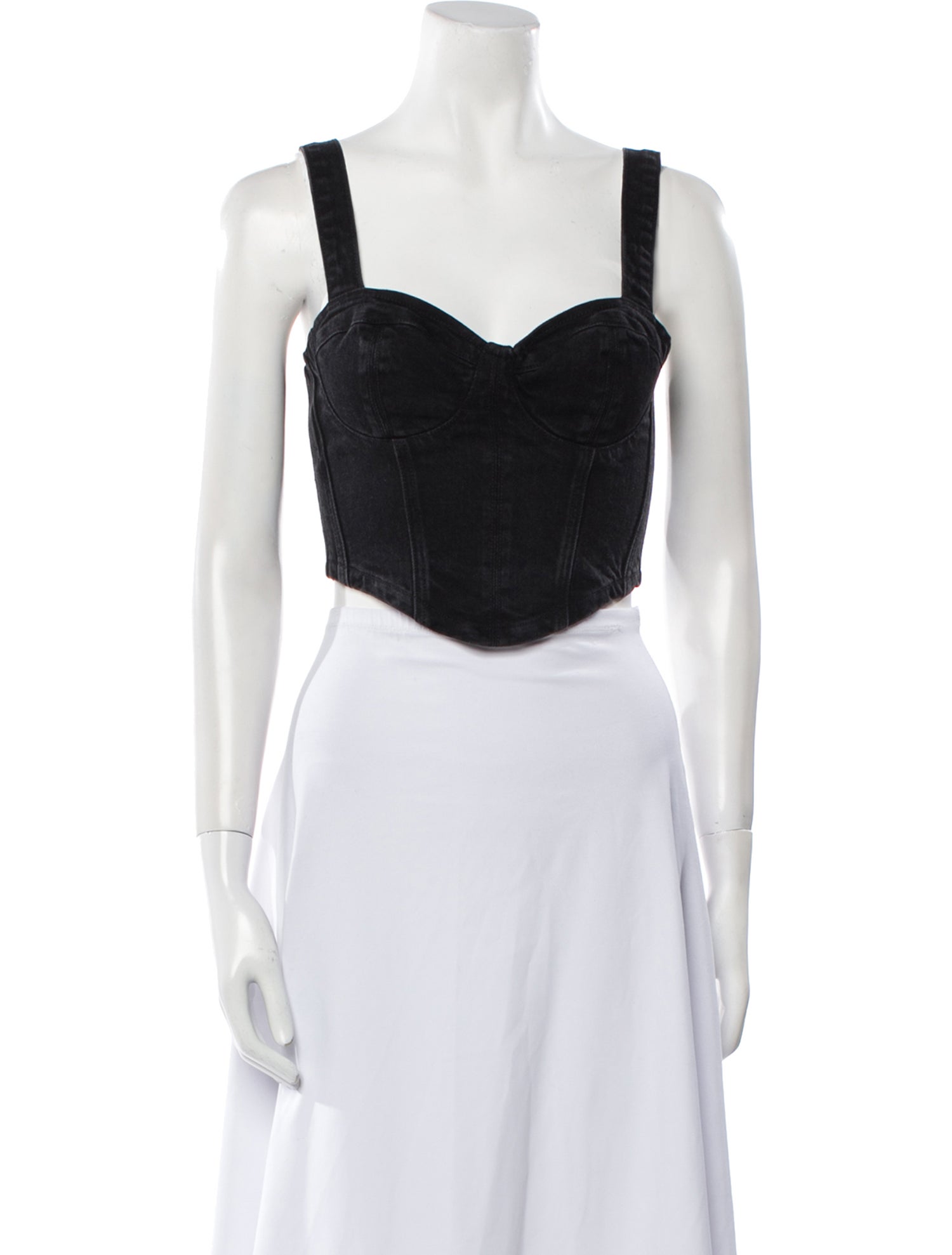 GRLFRND Square Neckline Sleeveless Crop Top
