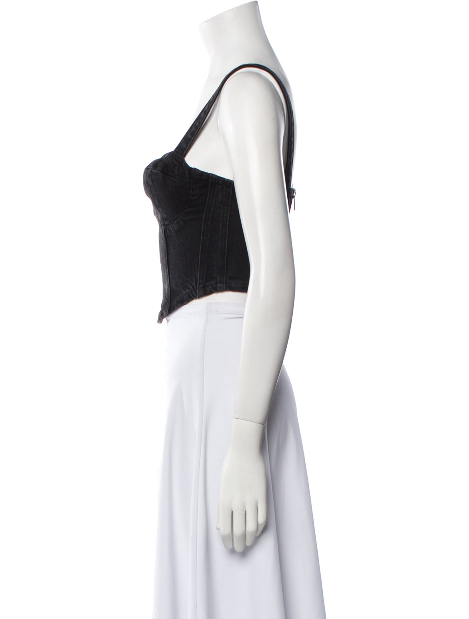 GRLFRND Square Neckline Sleeveless Crop Top