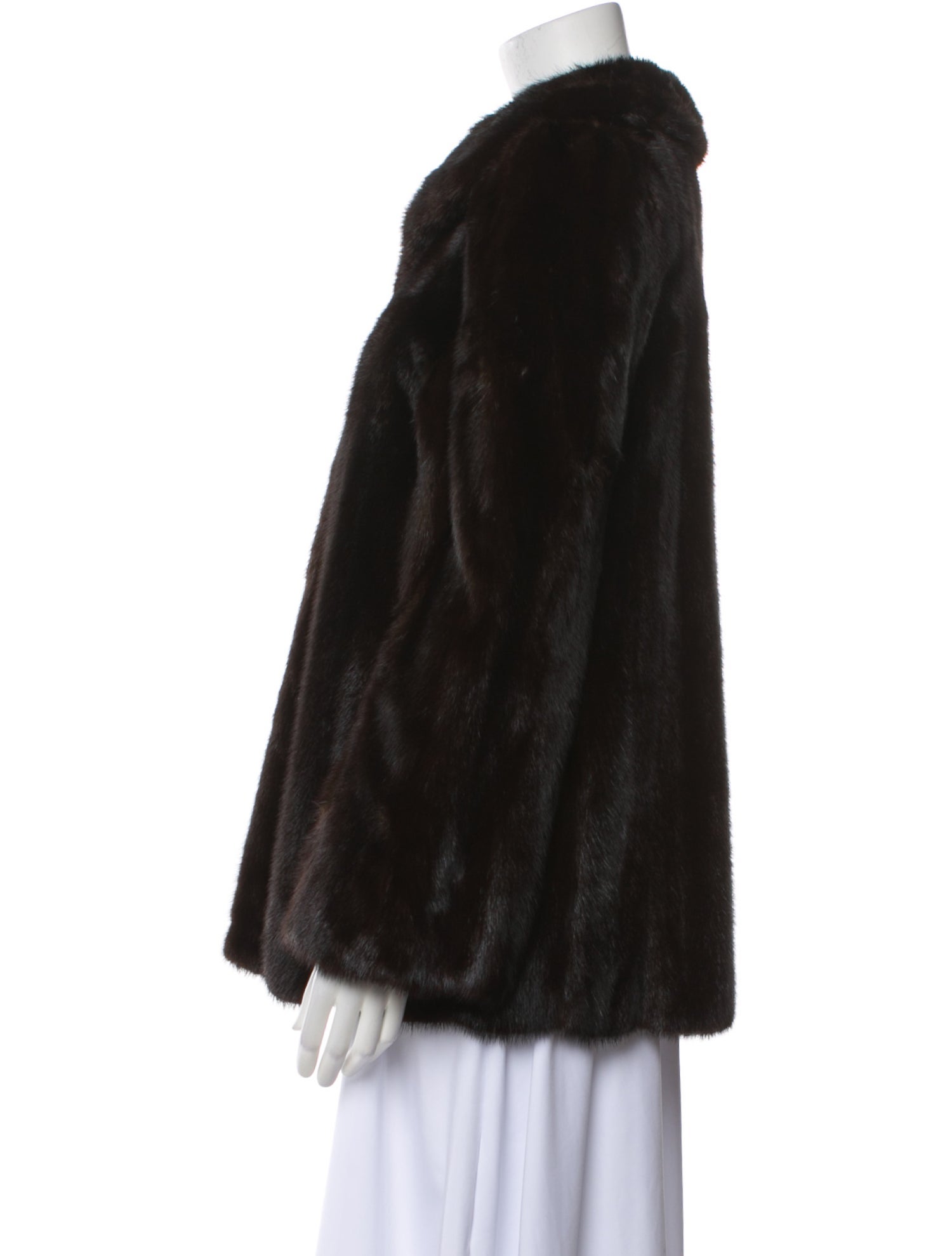 GROSVENOR CANADA Fur Coat
