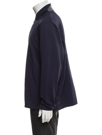 Greyson Embroidered Accent Lounge Top