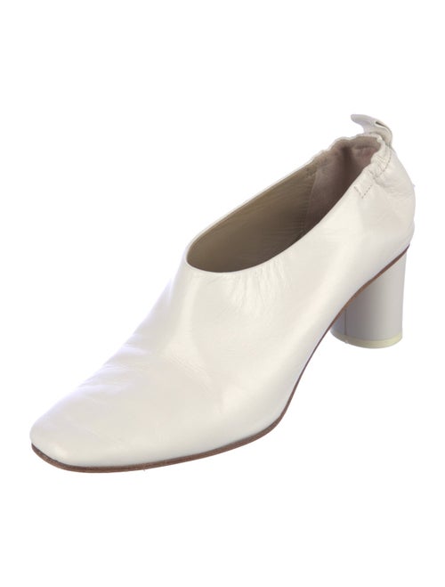 Gray Matters Leather Pumps