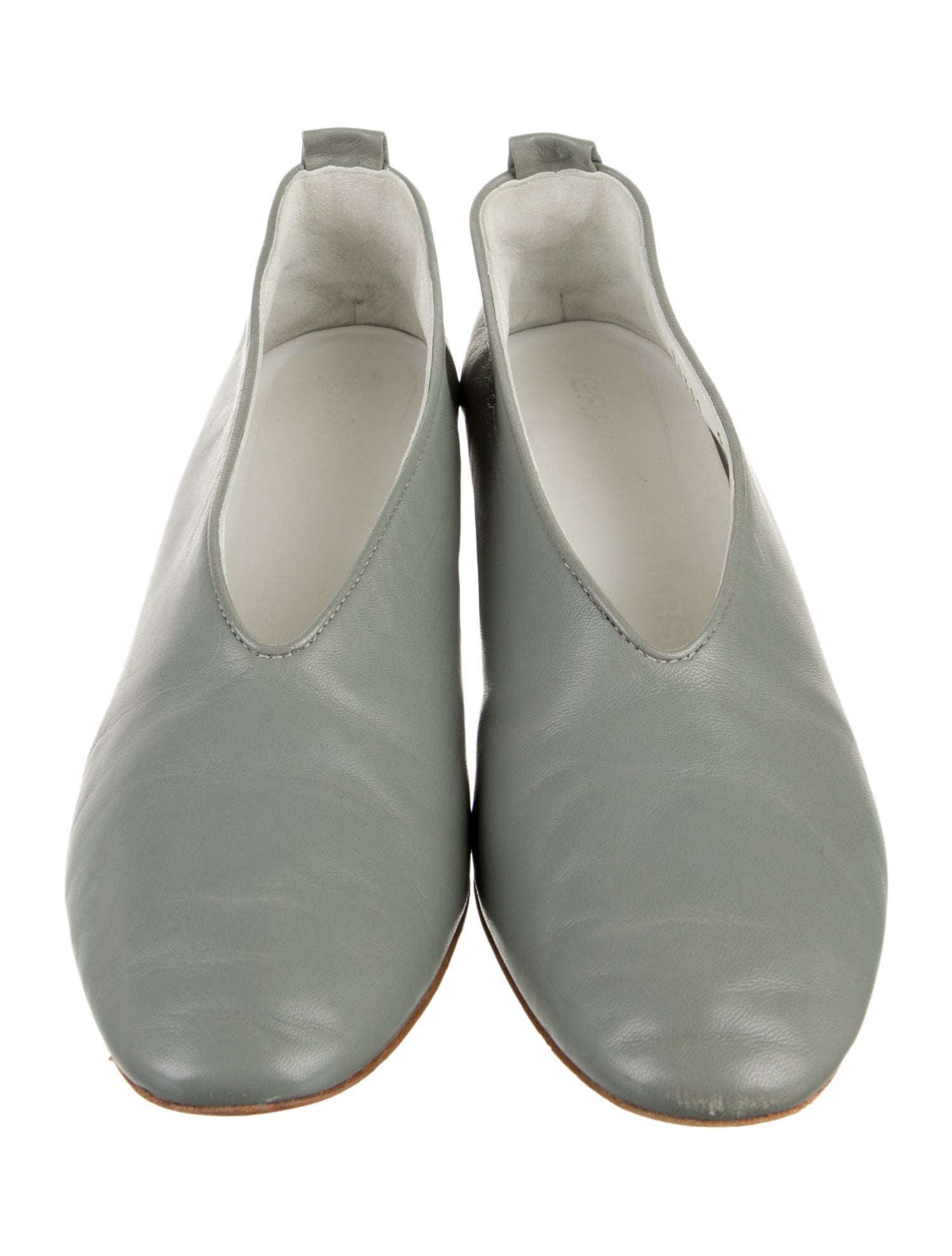 Gray Matters Leather Pumps