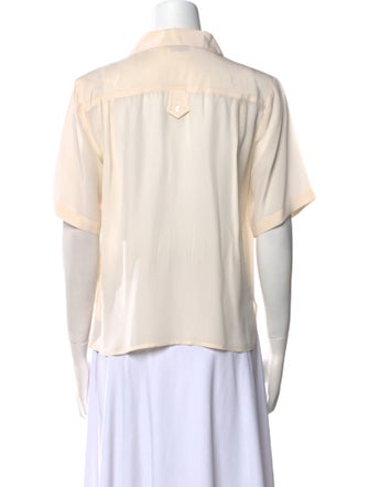 Garfinckel's Short Sleeve Button-Up Top