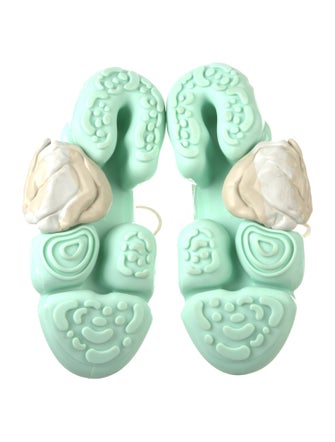 Grounds Mesh Athletic Sneakers