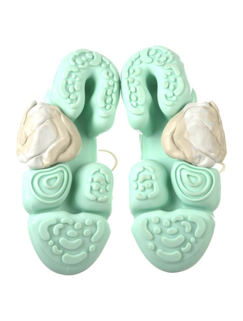 Grounds Mesh Athletic Sneakers