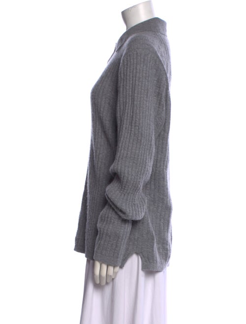 Guest in Residence Cashmere Sweater