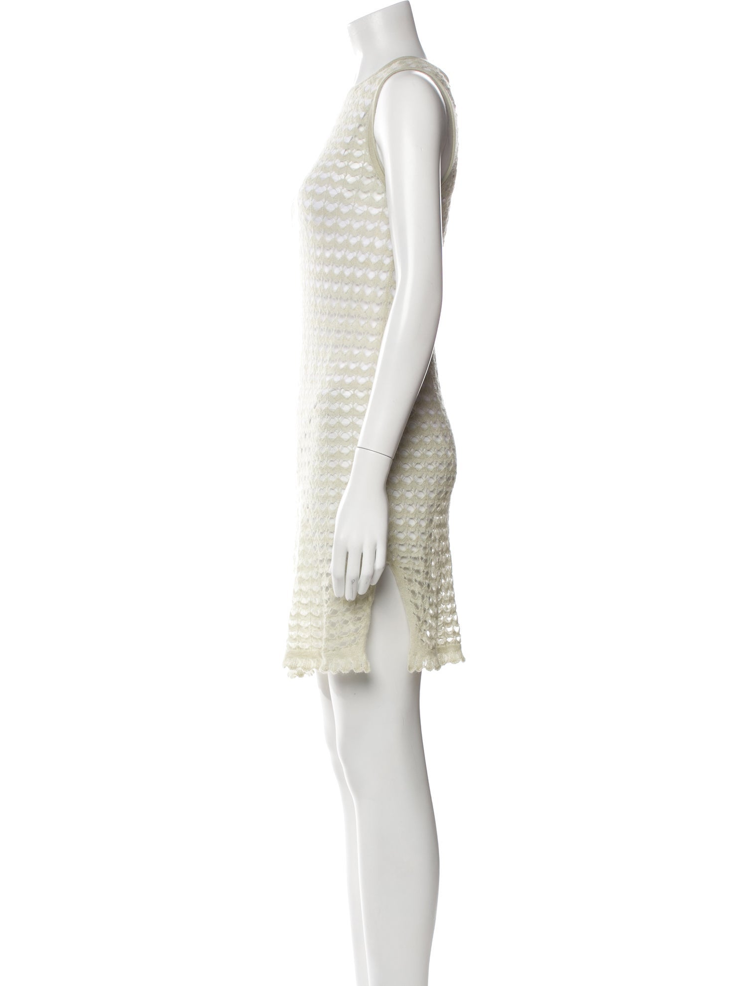 Guest in Residence Scalloped Accent Cover-Up