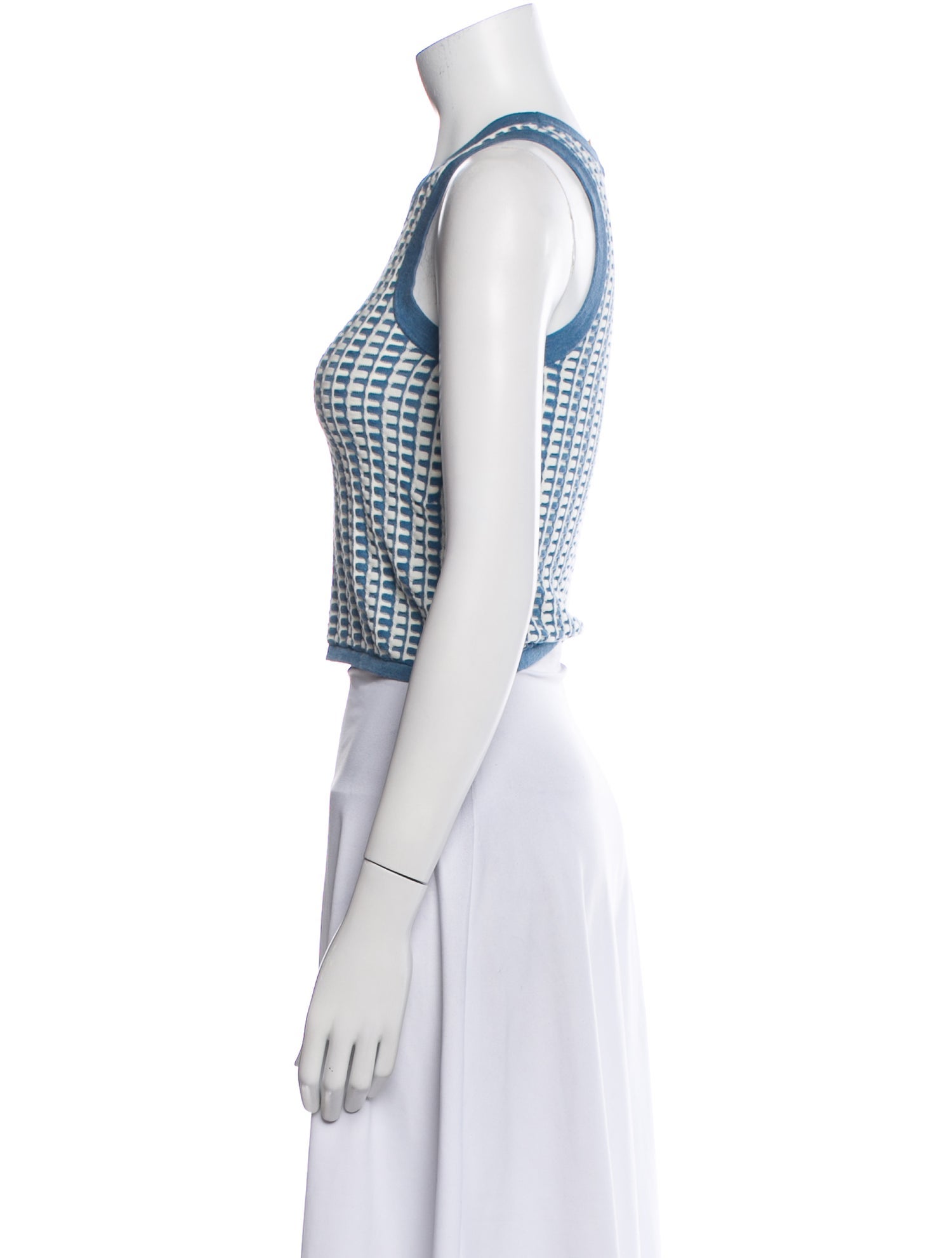 Guest in Residence Plaid Print Scoop Neck Crop Top