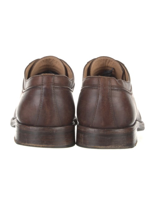 Gravati Leather Derby Shoes