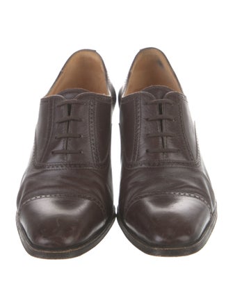 Gravati Leather Pumps