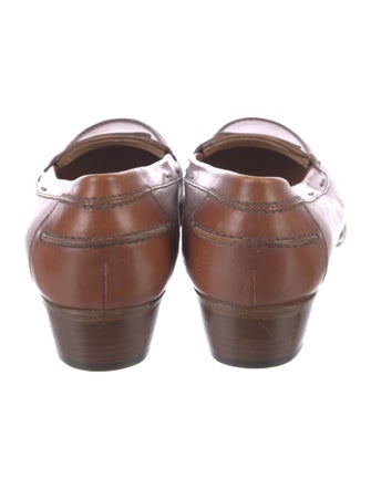 Gravati Leather Whipstitch Trim Loafers