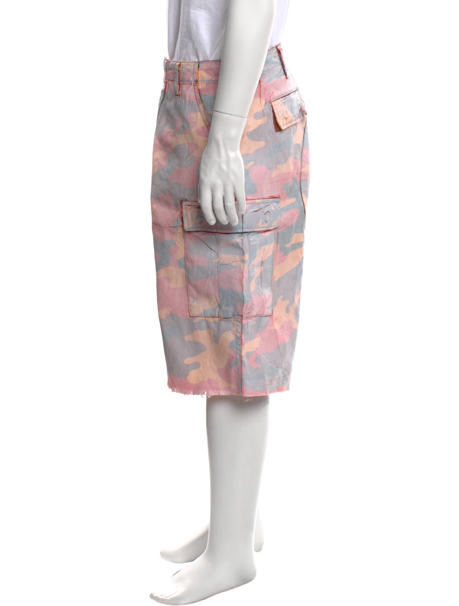 Gallery Dept. Twill Painted Cargo Shorts