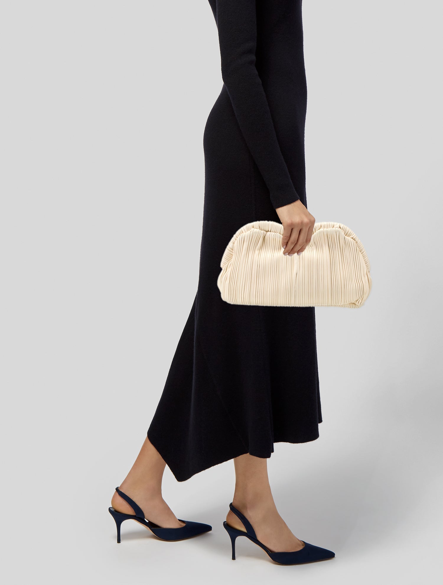 【JACQUEMUS】 ラ・ポシェット・ロンド・カレ クロコダイル The Rond Carré by JACQUEMUS | Official website