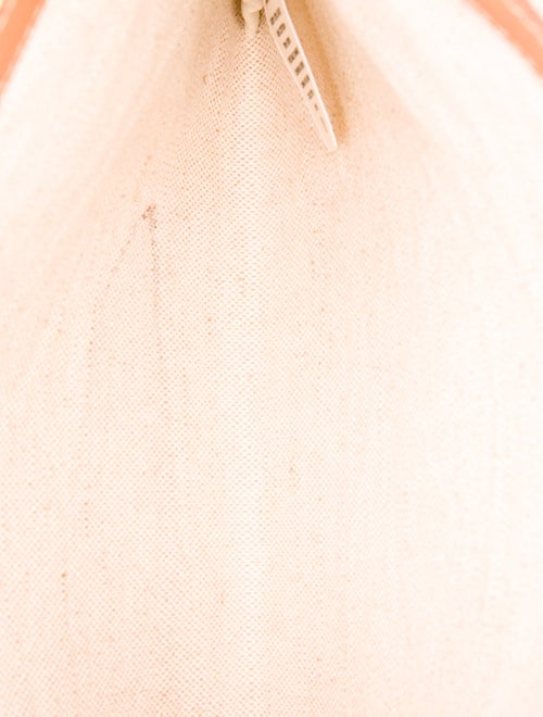 Mansur Gavriel Canvas Portfolio