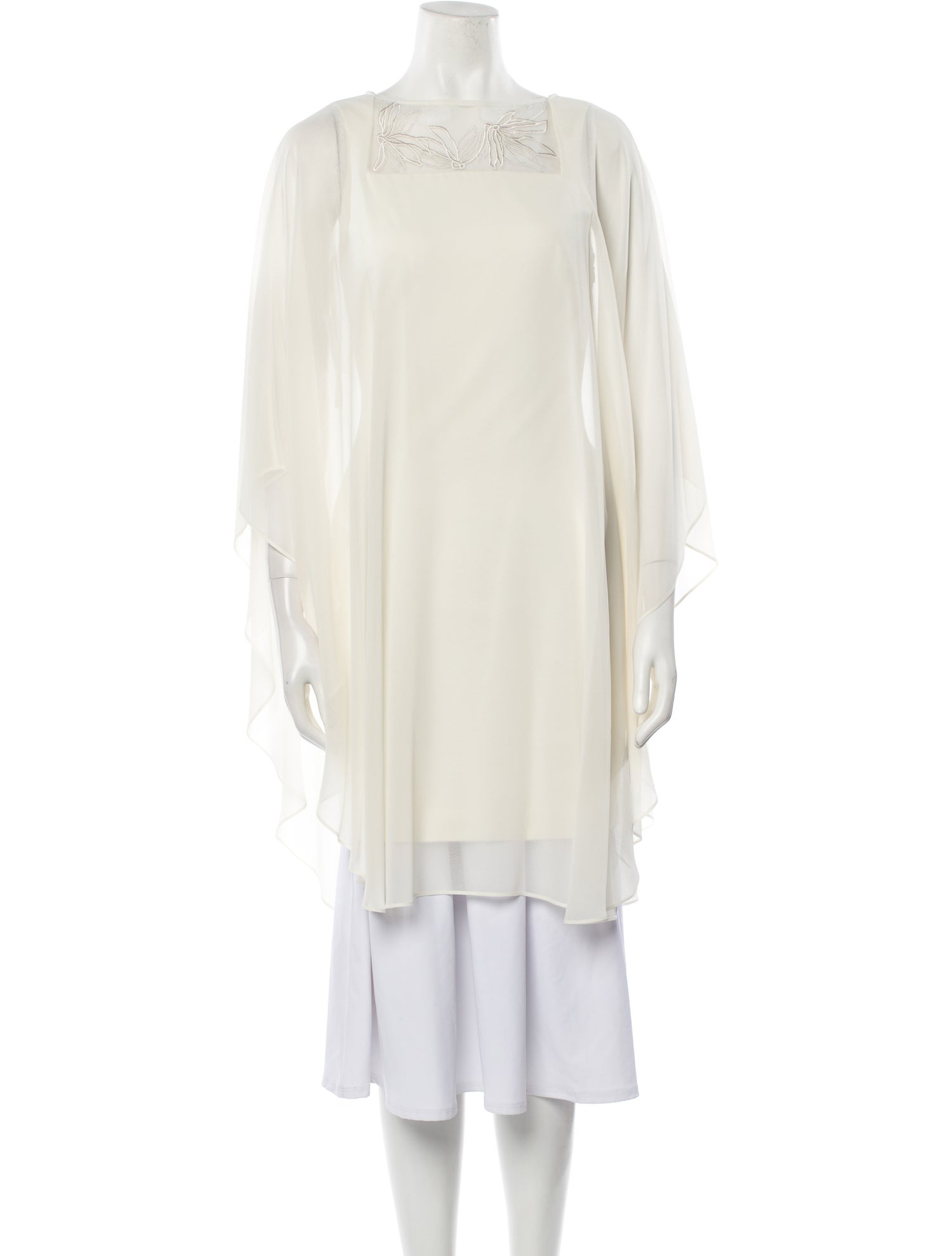 Halston Heritage Bateau Neckline Three-Quarter Sleeve Tunic